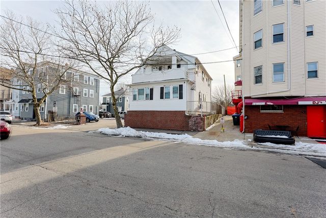 620 Union Avenue, Providence, RI 02909