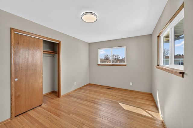 1006 W Ash, Griffith, IN 46319