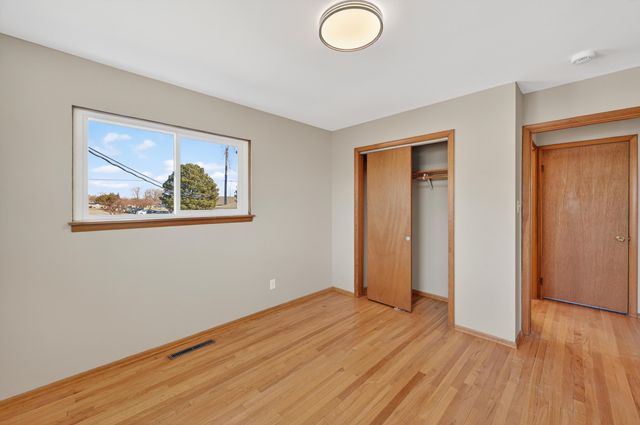 1006 W Ash, Griffith, IN 46319