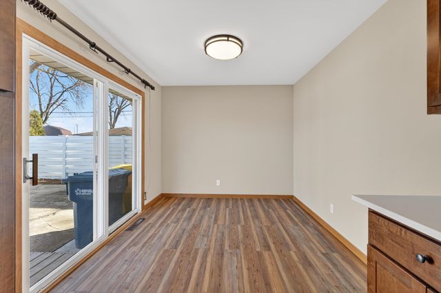 1006 W Ash, Griffith, IN 46319