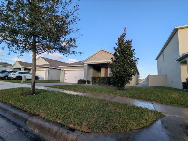 5751 GALLOPING DRIVE, Apopka, FL 32712