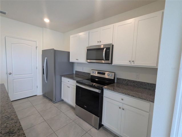 5751 GALLOPING DRIVE, Apopka, FL 32712