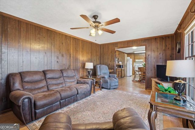 6304 Heardsville Road, Cumming, GA 30028