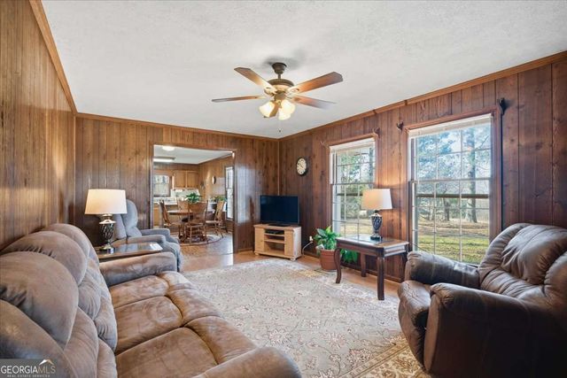 6304 Heardsville Road, Cumming, GA 30028