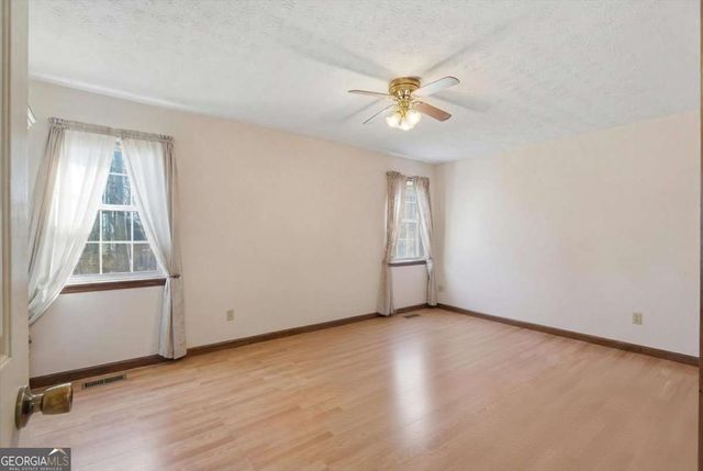 6304 Heardsville Road, Cumming, GA 30028