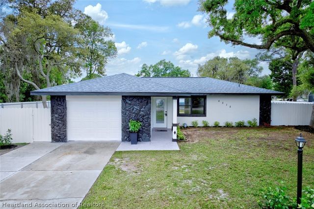 4515 Snapper Drive, Sebring, FL 33870