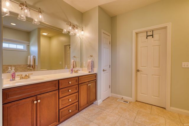 4706 Windham Drive, Evansville, IN 47725