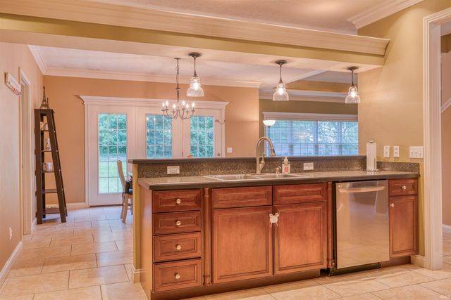 4706 Windham Drive, Evansville, IN 47725