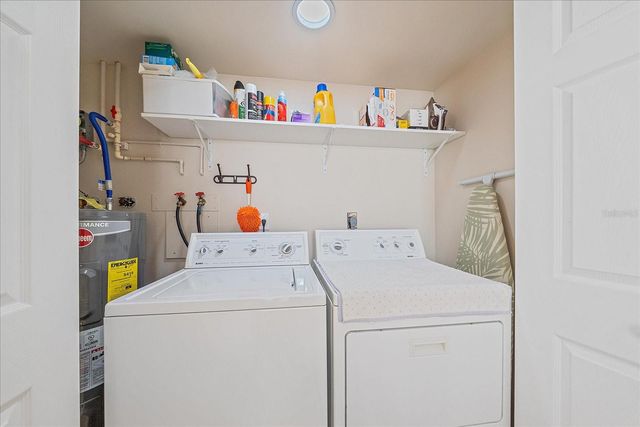 3135 GLEN ELYN BOULEVARD 13, Sarasota, FL 34237