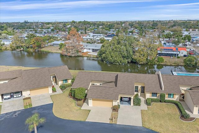 3135 GLEN ELYN BOULEVARD 13, Sarasota, FL 34237