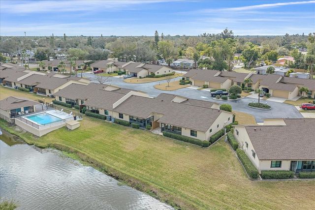 3135 GLEN ELYN BOULEVARD 13, Sarasota, FL 34237