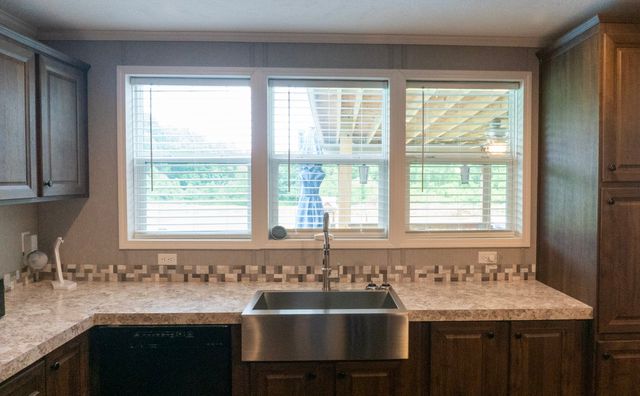 190 Pomona Ct, Crossville, TN 38571