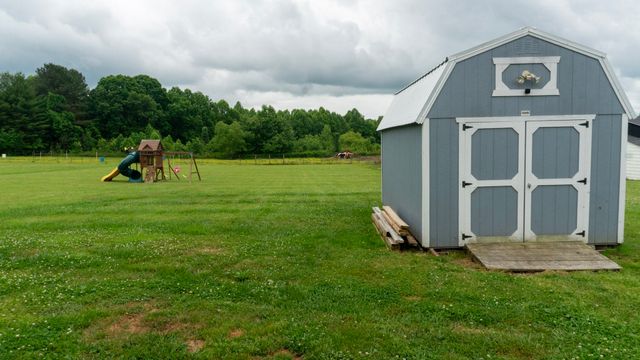 190 Pomona Ct, Crossville, TN 38571