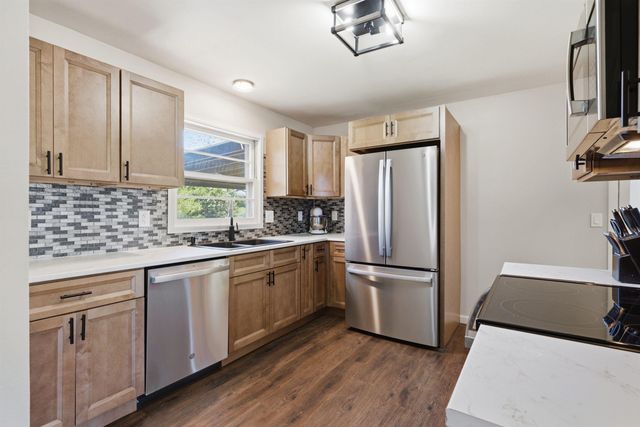 1912 Four Winds Drive, Cedar Falls, IA 50613