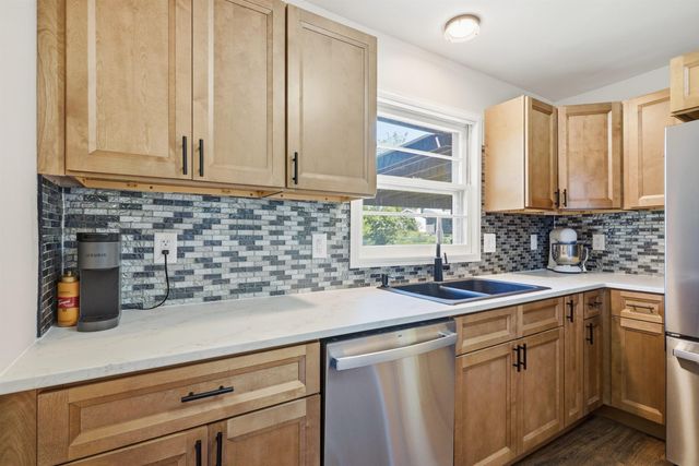 1912 Four Winds Drive, Cedar Falls, IA 50613