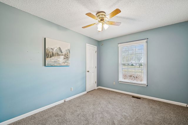 641 McKaig Rd, Murfreesboro, TN 37127