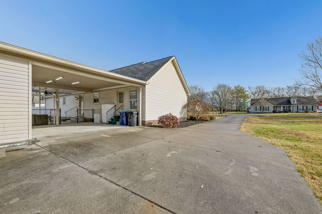 641 McKaig Rd, Murfreesboro, TN 37127