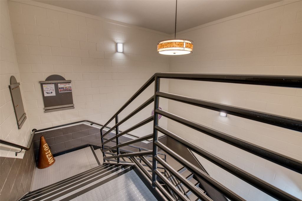 120 S Fifth Street 101-105,201-205, Hamilton, MT 59840 photo 20