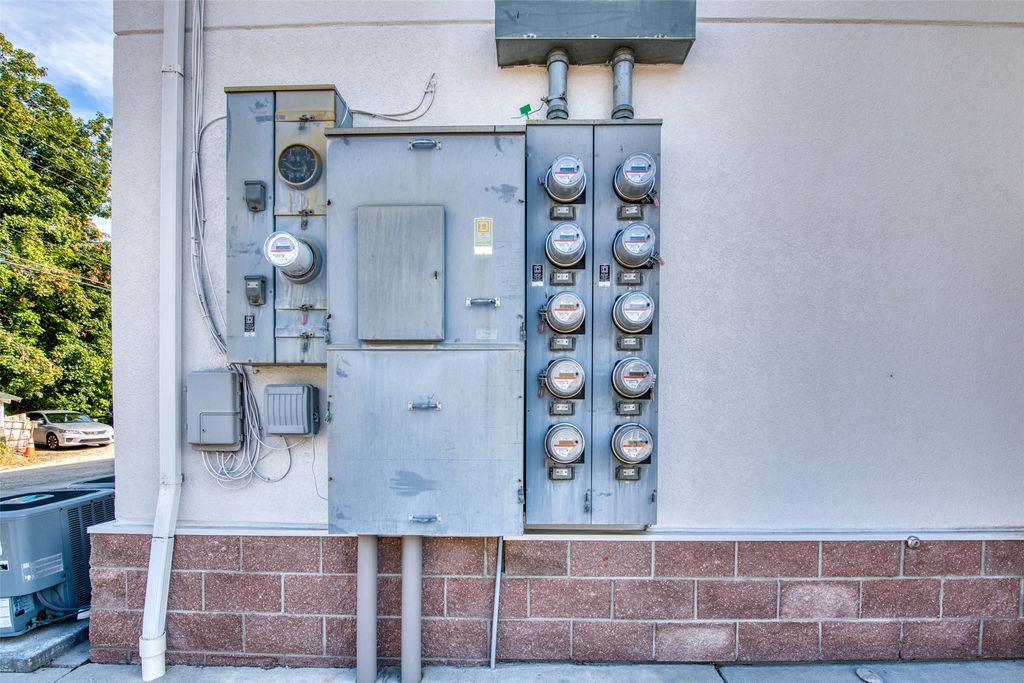 120 S Fifth Street 101-105,201-205, Hamilton, MT 59840 photo 42