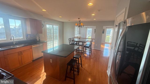 11 HUNTERS FORGE CT, Owings Mills, MD 21117