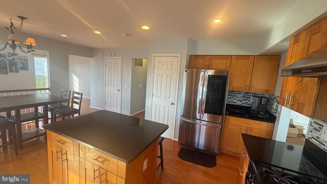 11 HUNTERS FORGE CT, Owings Mills, MD 21117