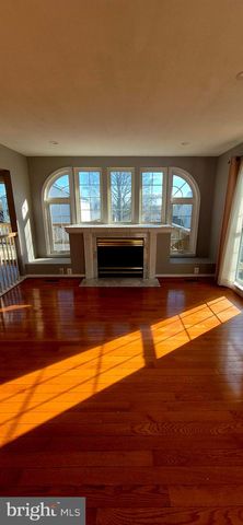 11 HUNTERS FORGE CT, Owings Mills, MD 21117