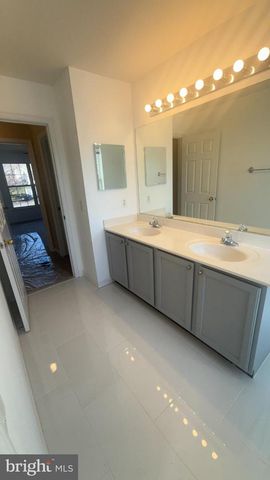 11 HUNTERS FORGE CT, Owings Mills, MD 21117