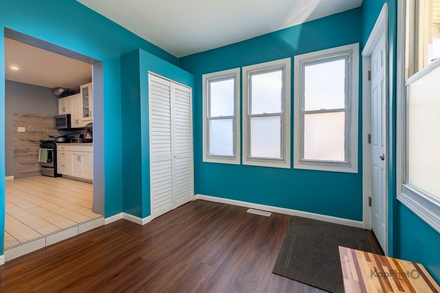 3743 N Kimball Avenue, Chicago, IL 60618