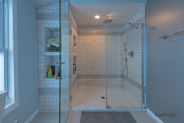 3743 N Kimball Avenue, Chicago, IL 60618