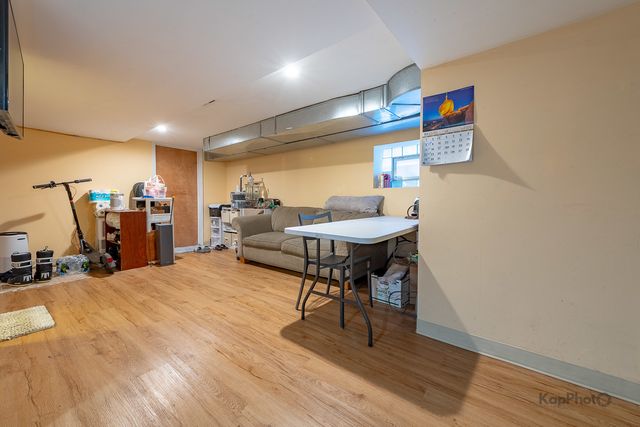 3743 N Kimball Avenue, Chicago, IL 60618