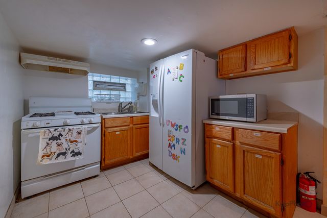 3743 N Kimball Avenue, Chicago, IL 60618