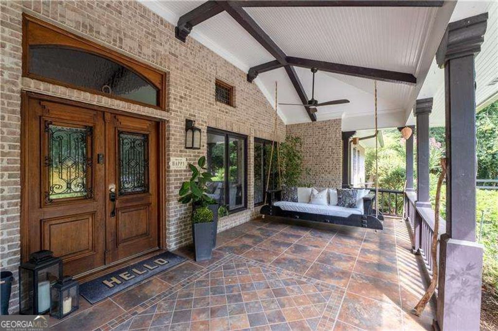 8180 Innsbruck Drive, Sandy Springs, GA 30350 — photo 3