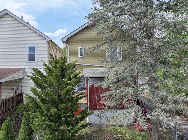 510 Clarion Street, Bridgewater, PA 15009