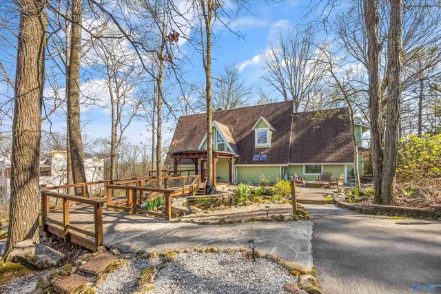 164 Foothill Court, Madison, AL 35758