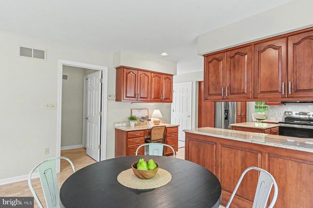 4713 GREAT OAK LN, Harrisburg, PA 17110
