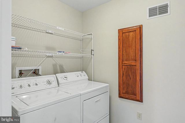4713 GREAT OAK LN, Harrisburg, PA 17110