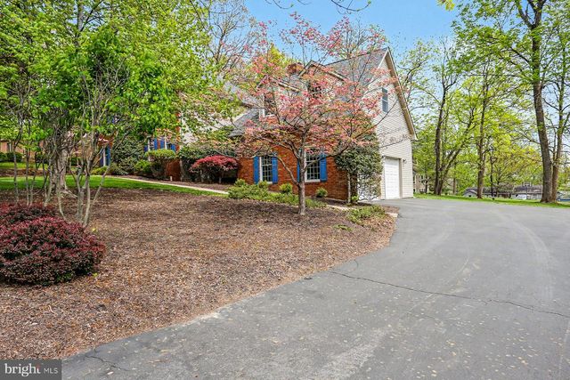 4713 GREAT OAK LN, Harrisburg, PA 17110