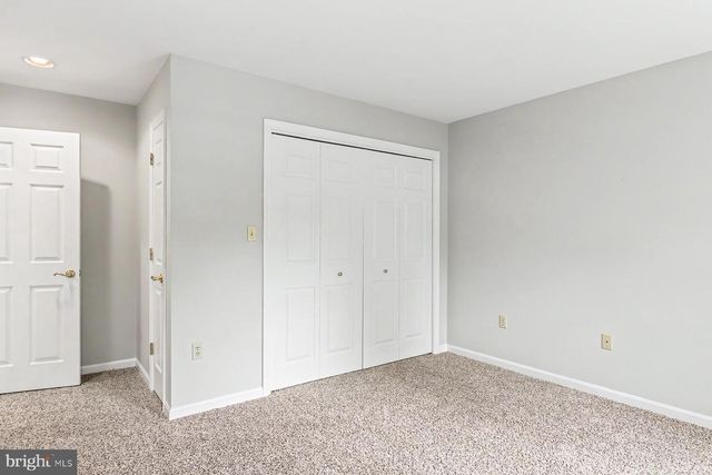 4713 GREAT OAK LN, Harrisburg, PA 17110