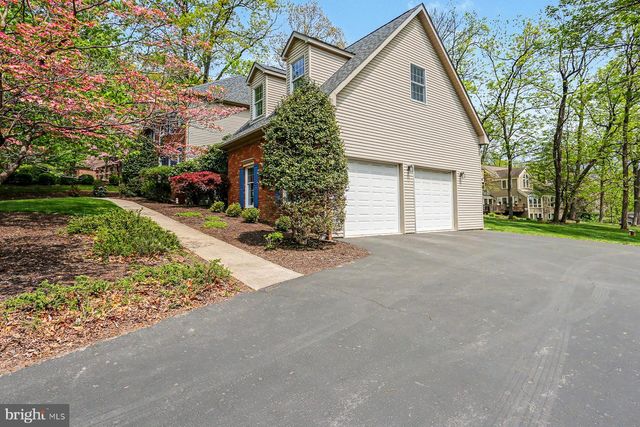 4713 GREAT OAK LN, Harrisburg, PA 17110