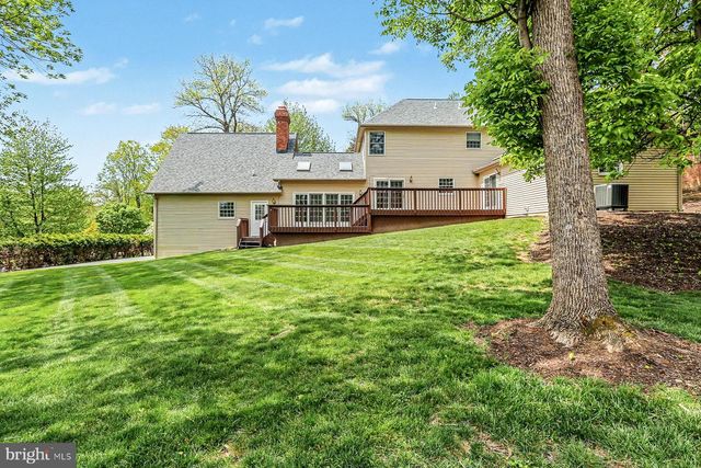 4713 GREAT OAK LN, Harrisburg, PA 17110