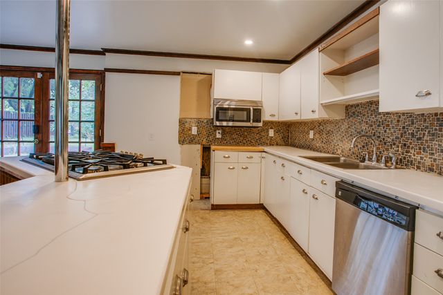 7937 Deer Trail Drive, Dallas, TX 75238