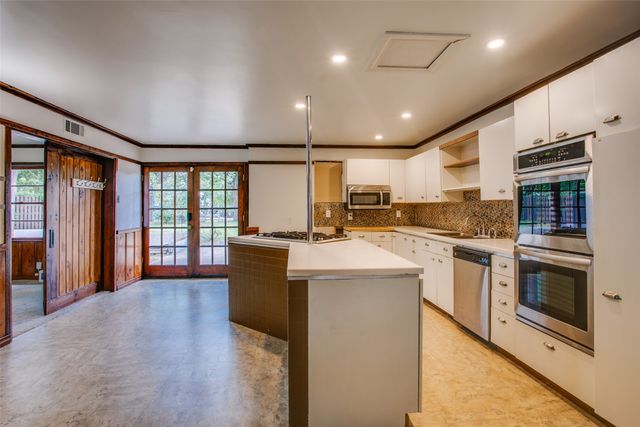 7937 Deer Trail Drive, Dallas, TX 75238