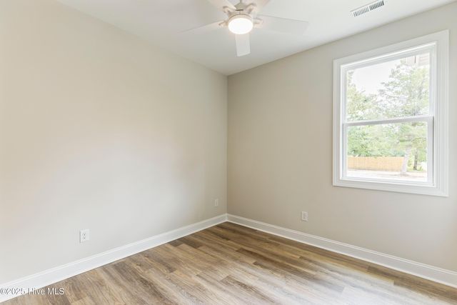 658 Sanctuary Point SW, Supply, NC 28462