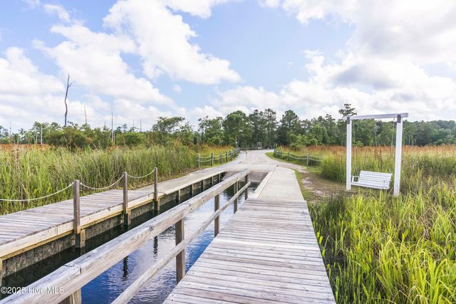 658 Sanctuary Point SW, Supply, NC 28462