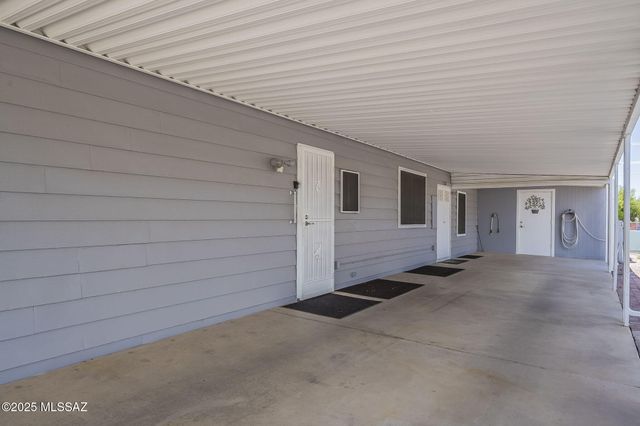 20 W Mesquite Place, Green Valley, AZ 85614