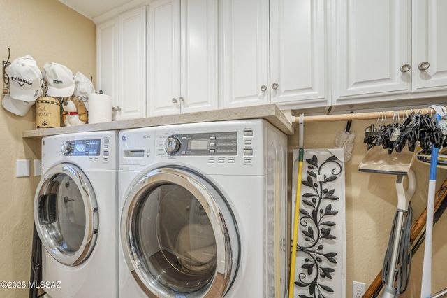 20 W Mesquite Place, Green Valley, AZ 85614