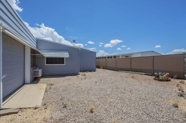 20 W Mesquite Place, Green Valley, AZ 85614