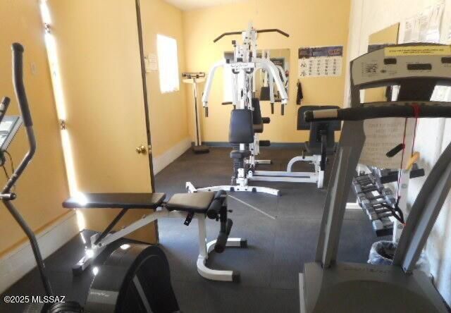 20 W Mesquite Place, Green Valley, AZ 85614