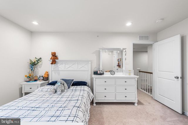 342 RIDGEWOOD DR, Royersford, PA 19468