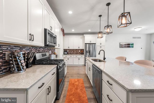 342 RIDGEWOOD DR, Royersford, PA 19468